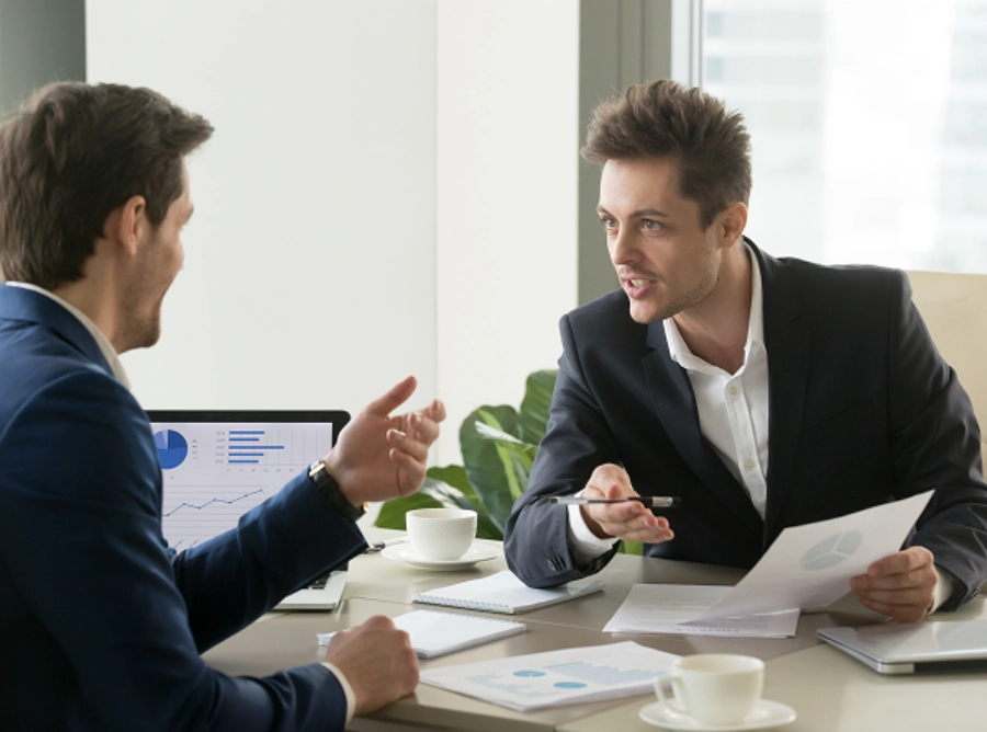 builders-hat-and-tools Directors & Officers Liability